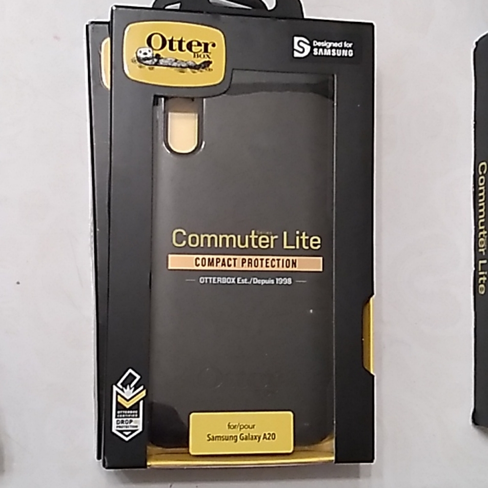 NIB Otter Box Commuter Lite Samsung Galaxy Phones